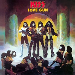 kiss-love-gun